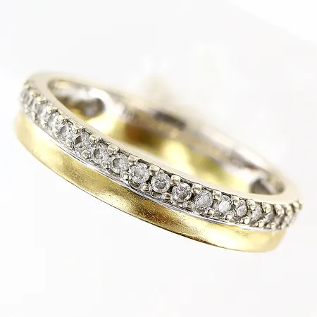 Ring diamant 0,075ct enligt gravyr stl:16½ bredd 4,5mm röd/vit/gulguld gravyr 18K Vikt: 6,7 g