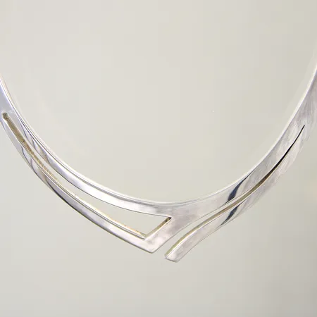 Collier stelt Ø125mm öppningsbart silver 925/1000 Vikt: 98,2 g