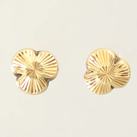 Örhängen blomdekor 10x7,3mm skruvlås, skeva stift 18K Vikt: 0,8 g