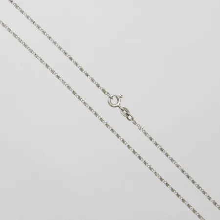 Kedja längd 41cm, bredd 1,5mm, italienska stämplar, UnoAerre, 830/1000 silver Vikt: 2,7g Vikt: 2,7 g
