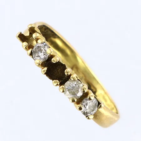 Ring med stenar stl:17, defekt, 14K Vikt: 0,9 g