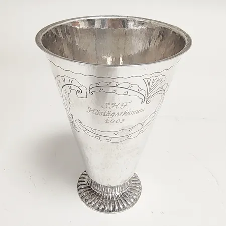 Pokal, höjd 18cm, gravyr, Skreij J. E., år 1939, Falun, silver 830/1000 silver Vikt: 330,7g Vikt: 330,7 g