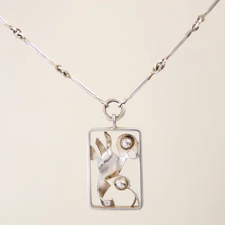 Collier med integrerat hänge längd 48cm bredd 1,9-24mm silver 830/1000 Vikt: 27,1 g