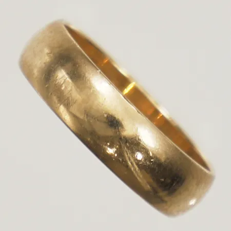 Ring stl:16¾ gravyr 9K Vikt: 2,8 g
