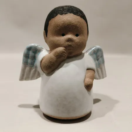 Figurin ljushållare Ängel Lisa Larson Gustavsberg, höjd ca 11,5cm stämpelmärkt Lisa L glaserat stengods