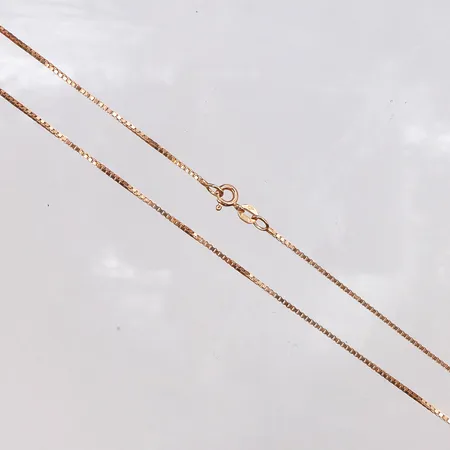 Kedja, längd 50cm, bredd 1,2mm, 18K. Vikt: 4,8 g