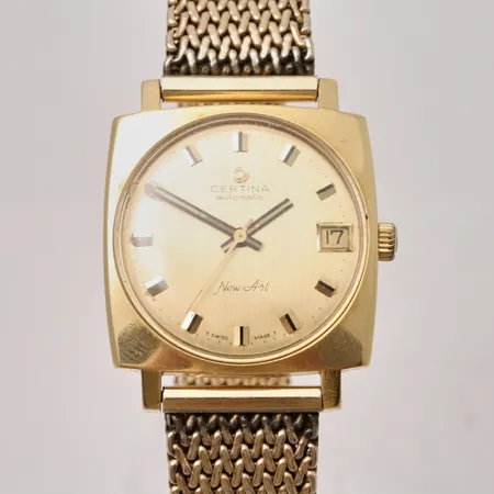 Herrur Certina New Art i 18K guld, automat, ca 38x31mm, boettnr: 5810199, 813563, datum, armband i gulmetall med viklås, personlig gravyr.  Vikt: 0 g Skickas med paket.