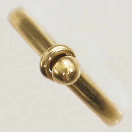 Ring stl:16¾ bredd 2,6mm 18K Vikt: 3,5 g