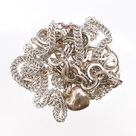 Diverse silver, defekter, ojämnheter, 830-925/1000 silver. Vikt: 66,3 g