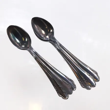 Silverskedar, 6st, längd ca 11cm, 830/1000 silver.  Vikt: 58,7 g