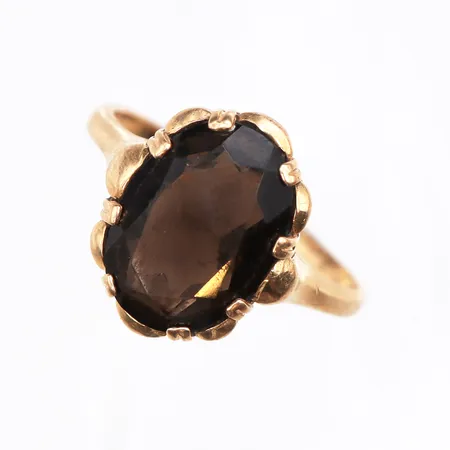 Ring med sten, stl:17, ojämn skena, 18K. Vikt: 4,3 g