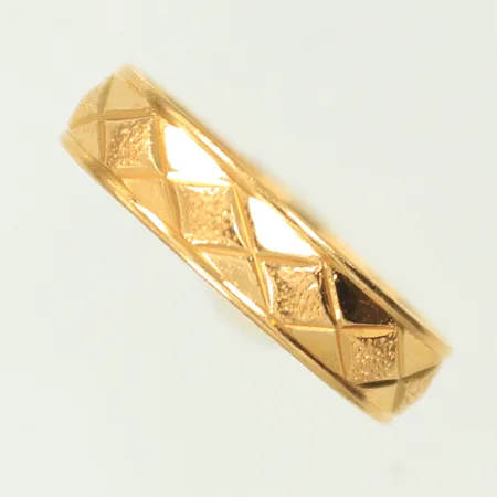 Ring mönstrad stl 16½ bredd 4mm, 21K 2,4g