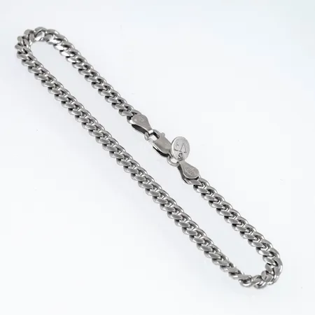 Armband Pansar i silver. Längd 20,5 cm. Bredd 4,2 mm. Vikt 8,5g Vikt: 8,5 g