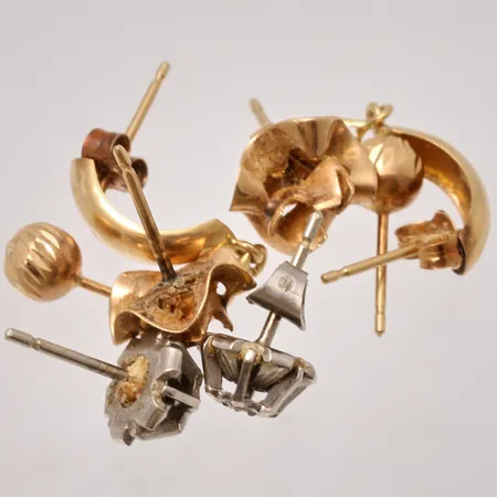 Diverse defekt guld, 18K, 4,73g.