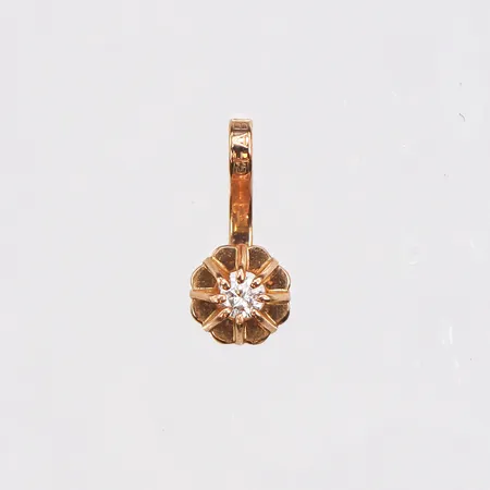 Hänge med diamant, ca 0,01ct, längd 10,4mm, Ø4,5mm, 18K. Vikt: 0,4 g