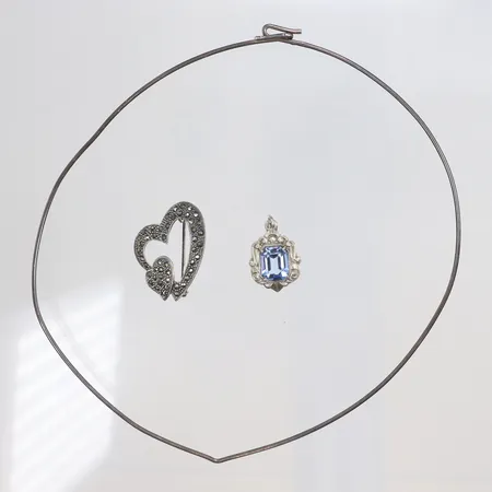 Diverse silver, 830/925/1000 silver Vikt: 12,6 g