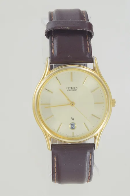 Herrur Citizen 0121766 Quartz diam 34 mm, defekt armband. Nytt batteri behövs