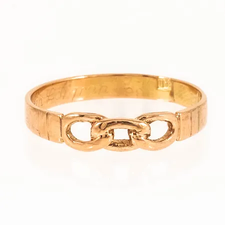 Ring Rebeckalogen stl:20¼ bredd 3,2-4,5mm, gravyr, 18K 2,8g.