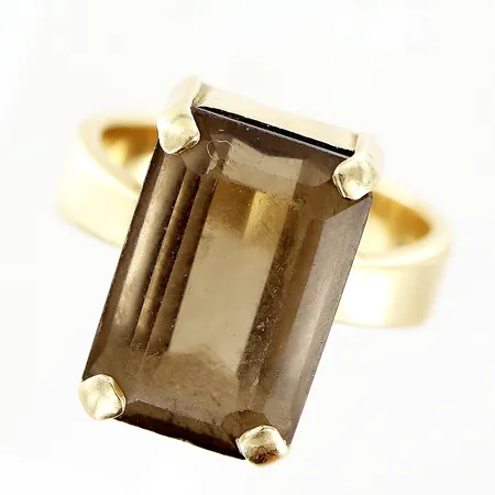 Ring brun sten stl:19 bredd 5-16mm smärre slitage på sten 14K. Bruttovikt: 9,9gram.  Vikt: 9,9 g
