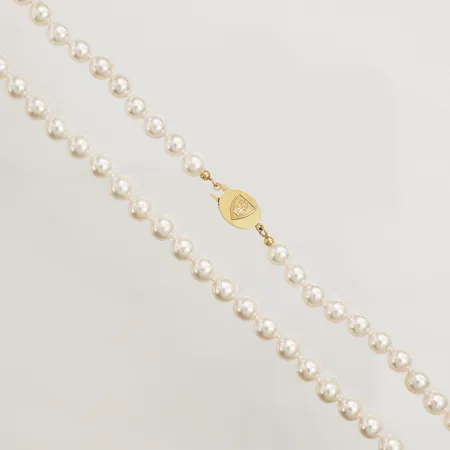 Pärlcollier odlade saltvattenspärlor Akoya 47cm Ø7mm graverat lås 18K etui Vikt: 0 g