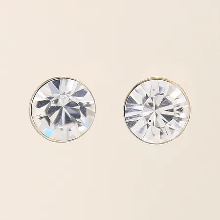 Örhängen med vita stenar 15x8,7mm silver 925/1000 Vikt: 1,3 g