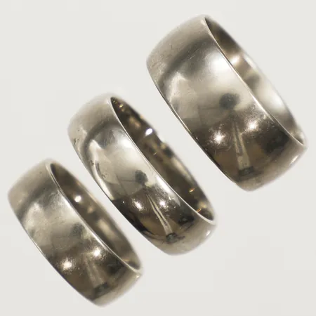 Tre ringar släta, gravyrer Palladium 500/1000 Vikt: 26,1 g
