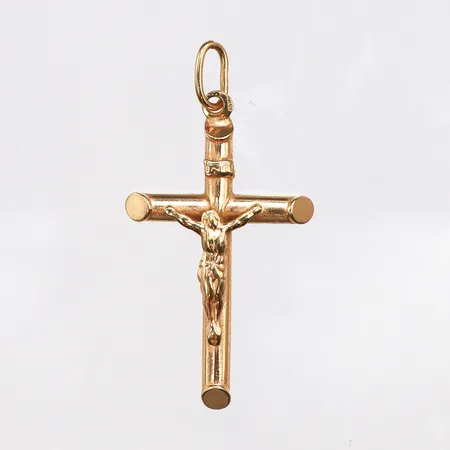 Hänge kors, längd 35,2mm, bredd 3,2-20,9mm, 18K. Vikt: 2,7 g