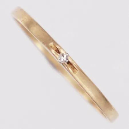 Ring diamant ca 0,005ct Kaplans Safir AB år 1990 stl:17½ bredd 1,3-1,4mm, 18K Vikt: 0,9 g