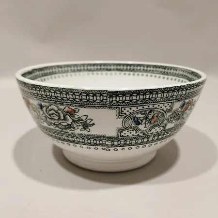 Skål/salladsskål Ø17cm höjd 8cm Sovjetunionen slitage 