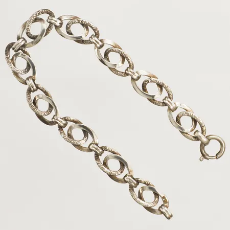 Armband 18cm bredd 8,2mm silver Vikt: 8,9 g