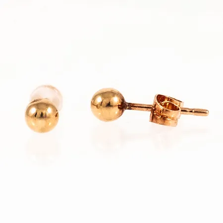 Örhängen slät kula Ø4mm, en snurrebuss saknas, men ny i plast medföljer, missfärgning, 18K 0,5g.