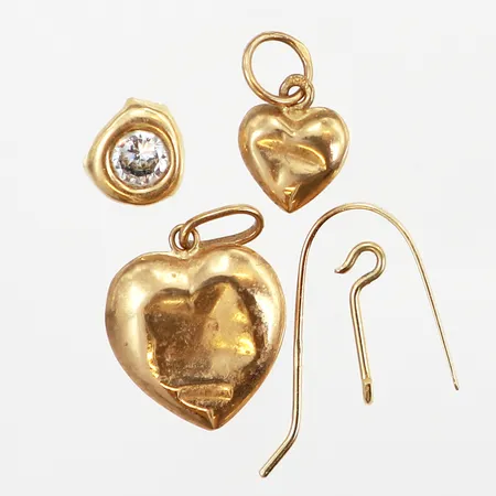 Diverse guld defekter, 18K Vikt: 1,6 g
