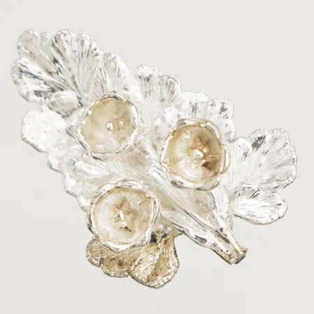 Brosch Flora Danica Danmark 37x27mm viss missfärgning 925/1000 silver  Vikt: 11,7 g