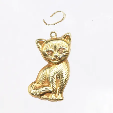 Hänge katt, läng 22,8mm, bredd 7,4-13mm, defekt del, 14K. Vikt: 1,1 g