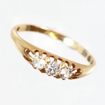 Ring med vita stenar stl:17¼ 18K Vikt: 1,8 g
