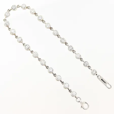 Armband KumKum längd 19,5cm, bredd 4mm, silver 925/1000. Vikt: 8,2 g