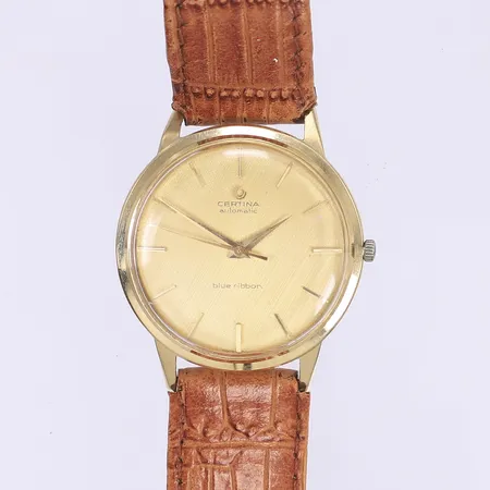Herrur Certina Blue Ribbon Ø34mm, automat, 14K i boett, slitage, böjda bandhorn, defekt läderband, fungerande men ej testad för tidshållning, krona ej guld