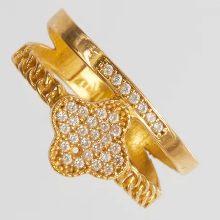 Ring med vita stenar, quatrefoil, stl:19, bredd 3,5-11,5mm, saknar sten, 21K Vikt: 3,2g Vikt: 3,2 g