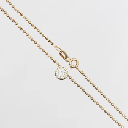 Kedja med integrerat hänge i 14K längd 42cm, vit sten Ø 6mm, kedja i 18K bredd 1mm, 14K/18K Vikt: 4,5 g