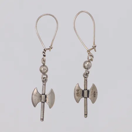 Ett par örhängen dubbelyxor, 40mm, 900/1000 silver Vikt: 1,6 g