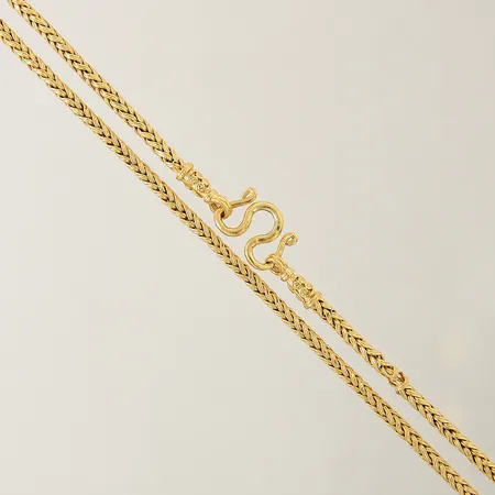 Collier längd 60,5cm bredd 3mm, skadad länk, Thaiguld, 3 Baht, 23K Vikt: 45,6 g
