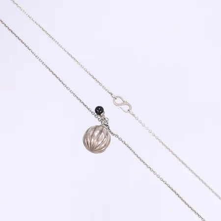 Halskedja med integrerat hänge 68cm bredd 1-22mm 925/1000 silver  Vikt: 13,3 g