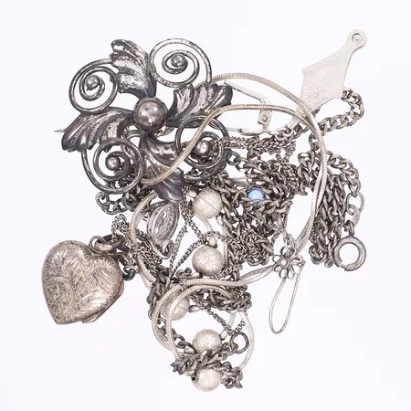 Diverse silversmycken 830-925/1000 Vikt: 30,3 g