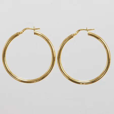 Ett par örhängen creoler, Ø 36mm, bredd 2,5mm, ihåliga, GHA, 18K Vikt: 3 g