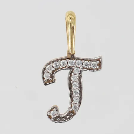 Hänge "J" med vita stenar 20x11mm ink ögla tvåfärgat 18K.  Vikt: 1 g