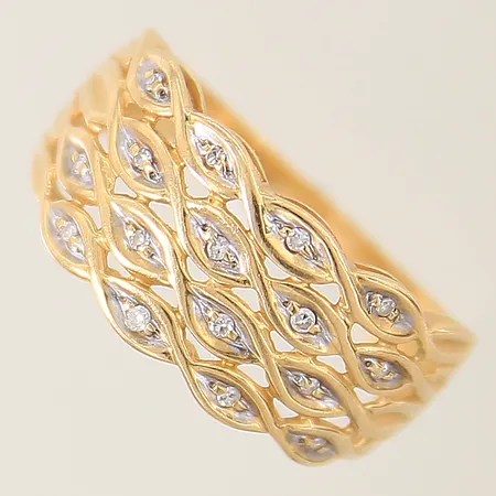 Ring med diamanter 16 x ca 0,005ct stl:18¾ bredd:2-10mm 18K Vikt: 4 g
