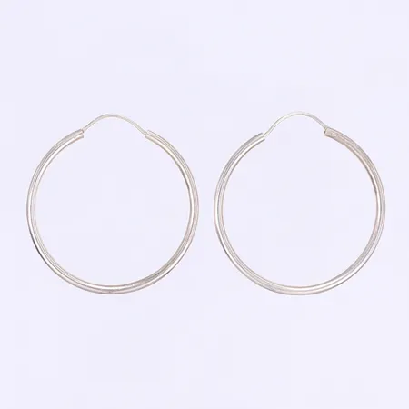 Ett par örhängen creoler Ø35mm bredd 2mm bruksslitage silver 925/1000 Vikt: 2,7 g