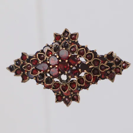 Brosch med granater, 38x22mm, stenar saknas, gulmetall