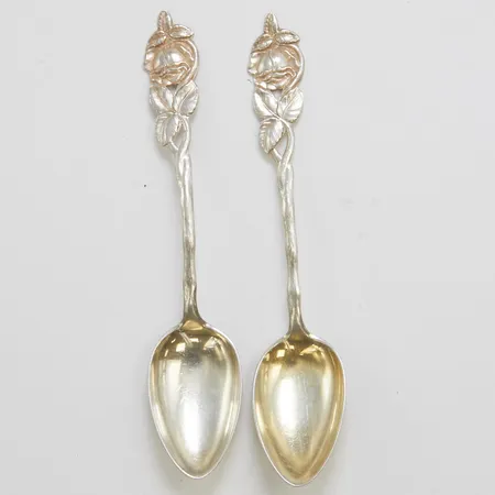 2 Teskedar, längd 11,5cm, finska stämplar, 813/1000 silver Vikt: 19,5g Vikt: 19,5 g