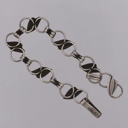 Armband längd 16cm bredd 8,8mm, år 1962 silver 830/1000 Vikt: 6,2 g